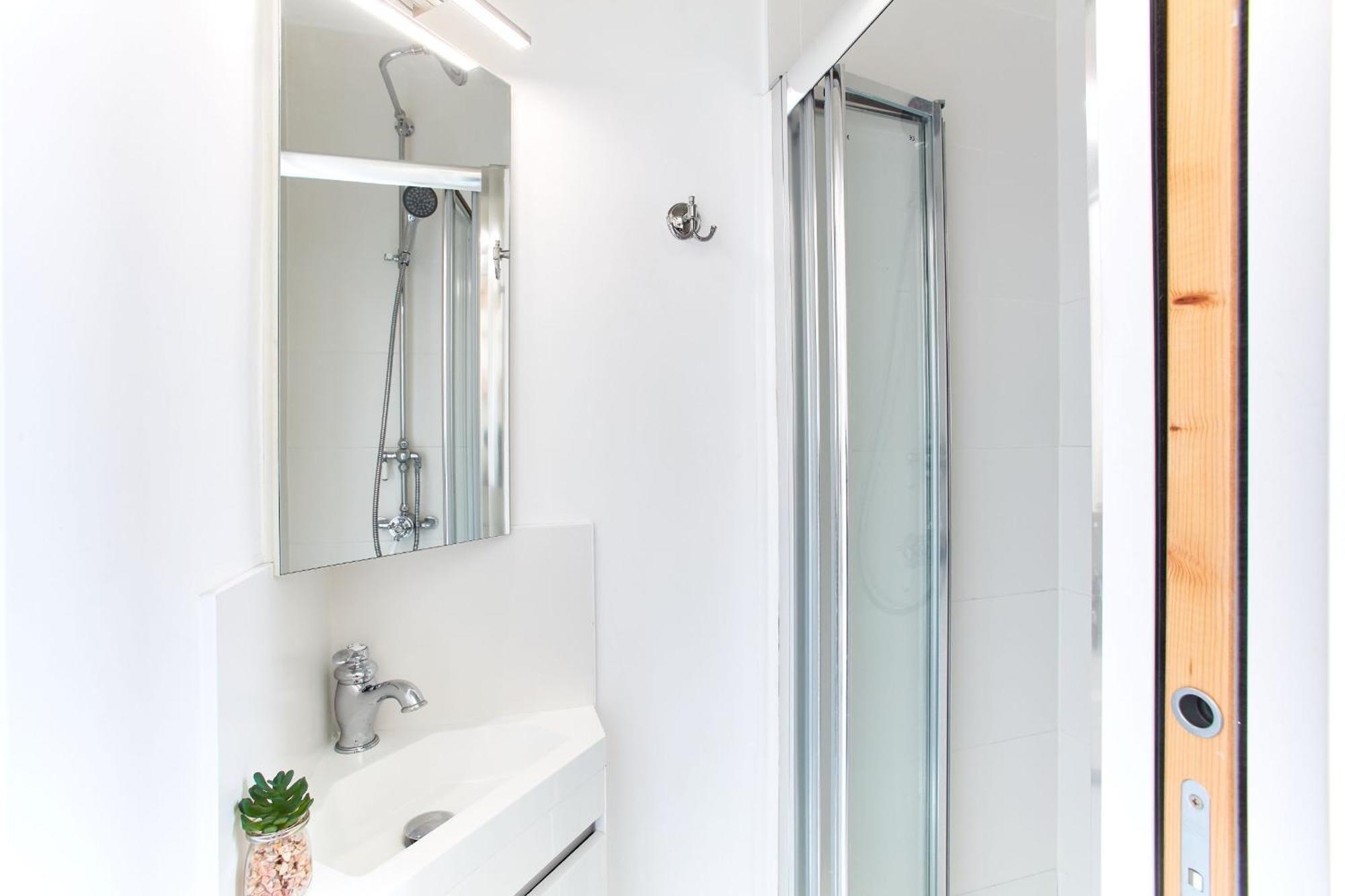 Montmartre & Rue Durantin - 1Br - Cityapartmentstay Parijs Buitenkant foto